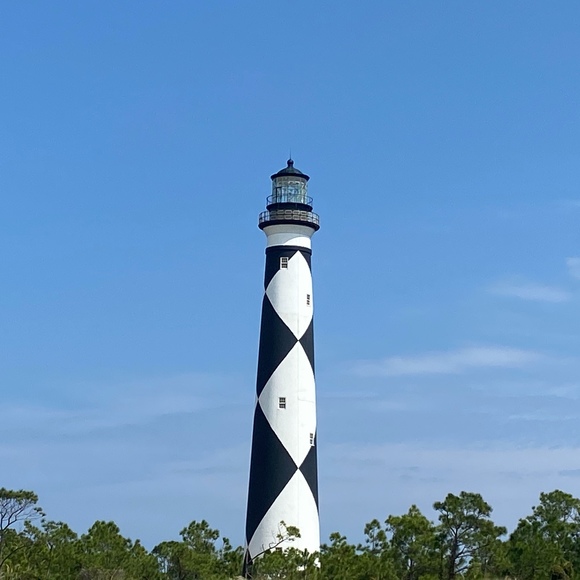 Meet your Posher, Constance - Picture 1 of 1